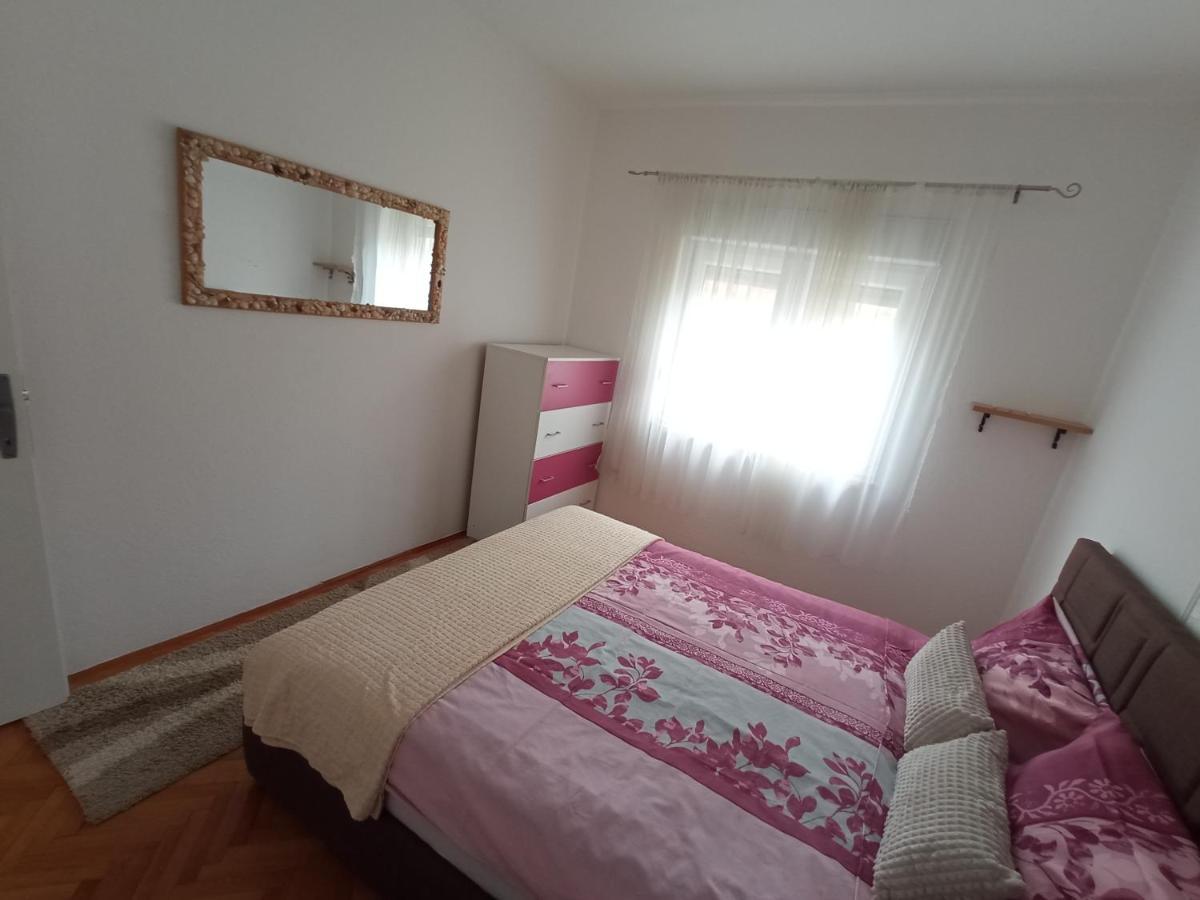 Appartement Apartman Maja à Trebinje Extérieur photo