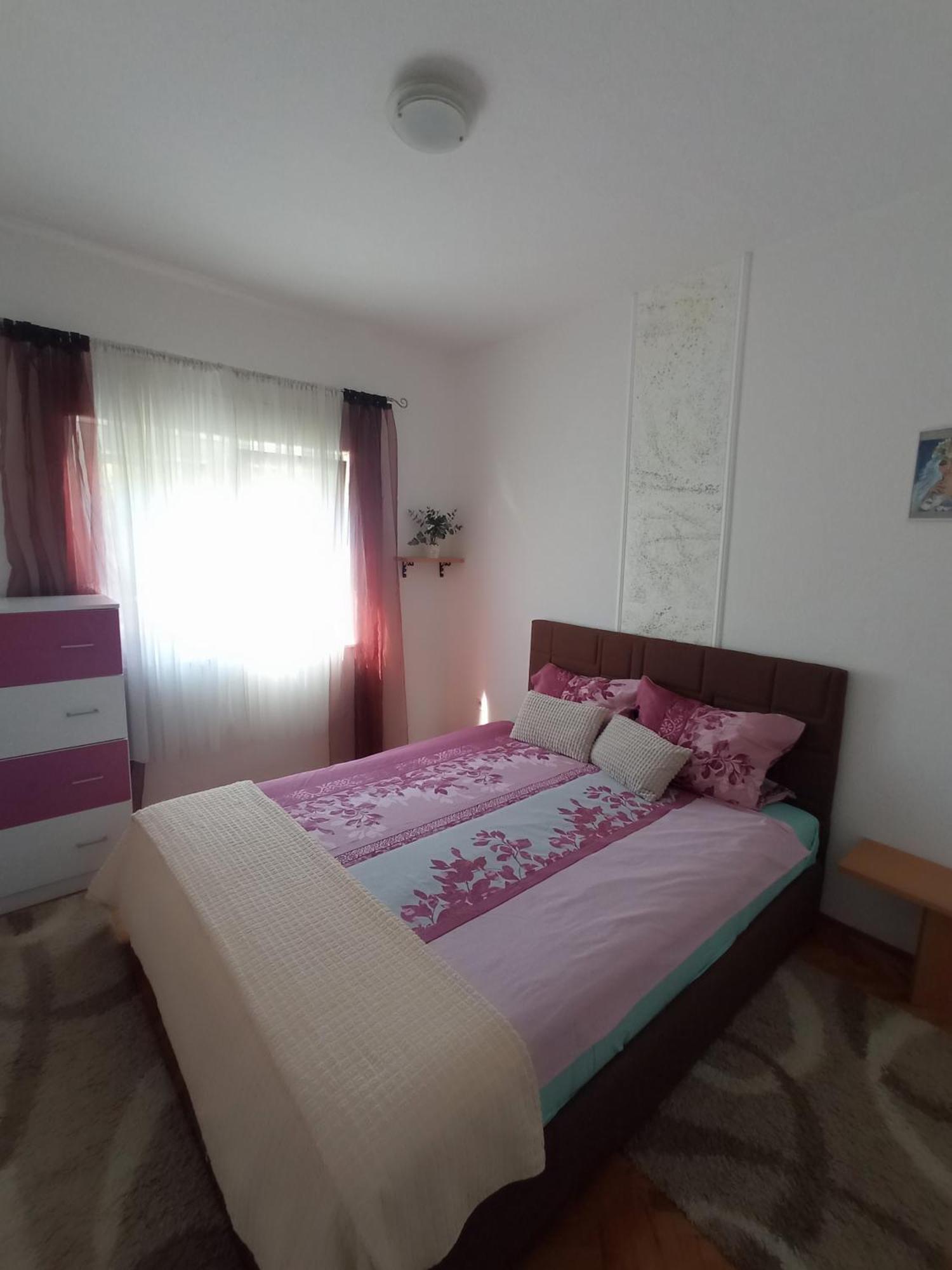 Appartement Apartman Maja à Trebinje Extérieur photo